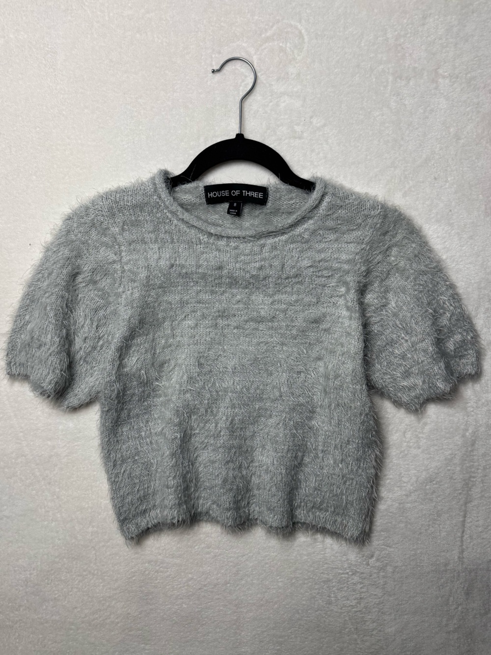 House of Three Heather Gray Eyelash Fuzzy Cropped Short-Sleeve Top Size 8